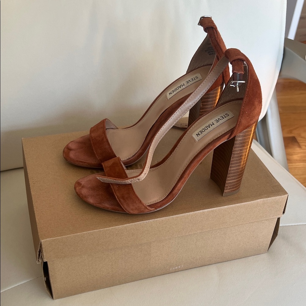 Steve Madden Rust Tan Suede Block Heel Sandals